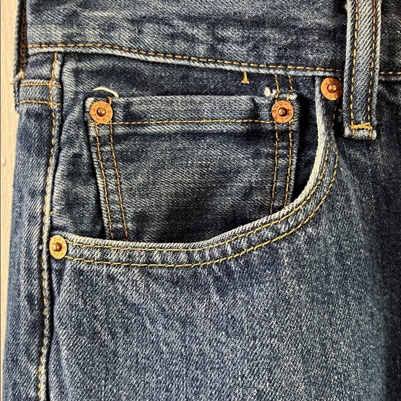 LEVIS 501 Jeans Mens 32x32 Blue Button Fly Straight Leg Denim - Picture 14 of 16
